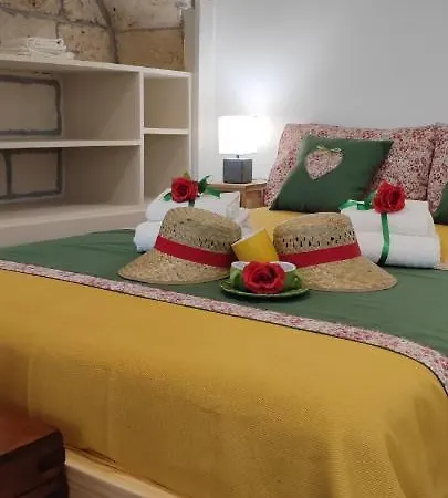 Lithos House Pt 1p E 2p شقة مونوبولي